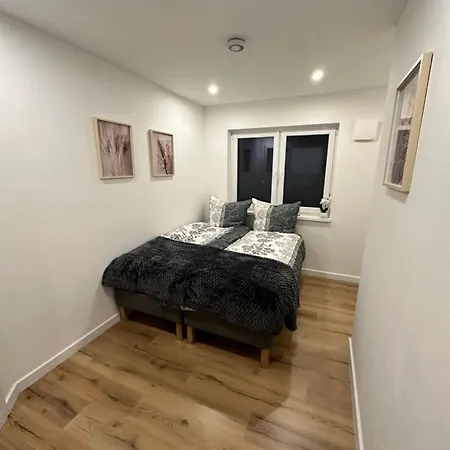 Apartment Am Tillysee In *